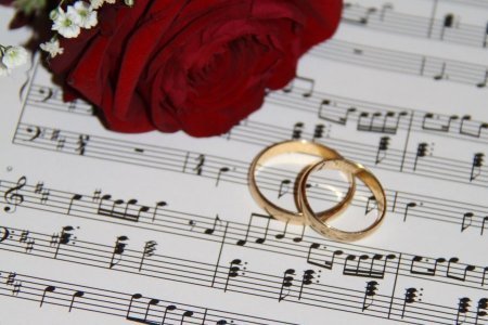 Beautiful wedding on a small budget