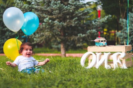 Simple 1st birthday