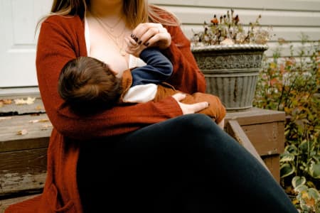 breastfeeding gear