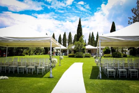 budget backyard wedding ideas