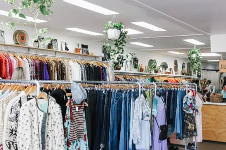 how to sell on poshmark