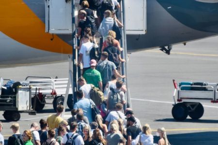 least expensive family vacations